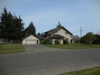412 I St, Ocosta, WA 98520-4023