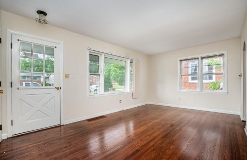 3150 Birch Dr, Covington, KY 41018-1432