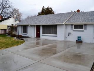 809 Hartford St, Kennewick WA  99336-5518 exterior