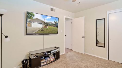 3739 Sierra St, Riverbank CA  95367-2447 exterior