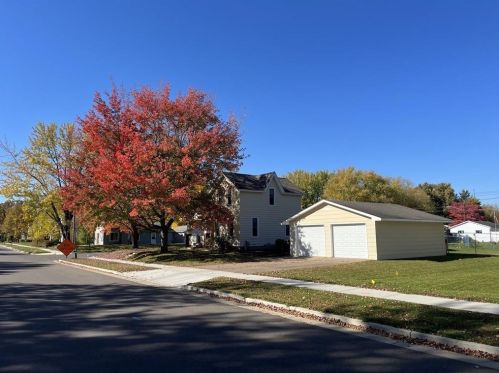 728 Elm St, Eau Claire WI  54729-1608 exterior