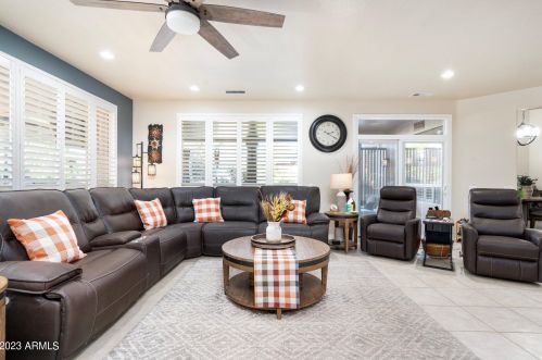 16254 Escondido Ct, Sun City AZ  85374-6428 exterior