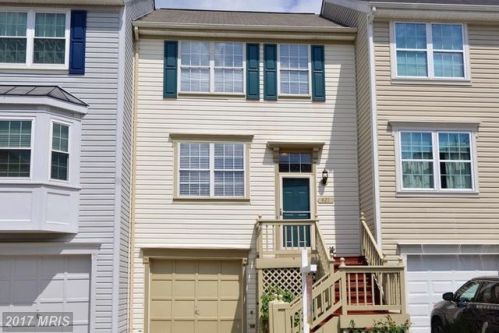 421 Mcdaniel Dr, Purcellville, VA 20132-3377