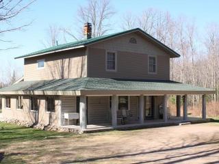 12335 Felser Rd, Spirit Falls, WI 54564-9711