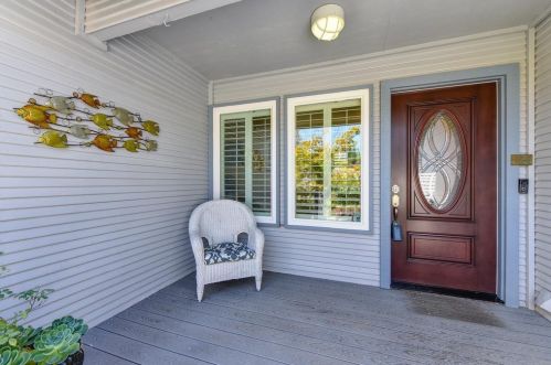 102 Seafarer Ct, Folsom CA  95630-2332 exterior