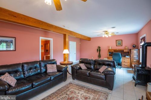 1342 Fairview Dr, Dauberville PA  19533-9185 exterior