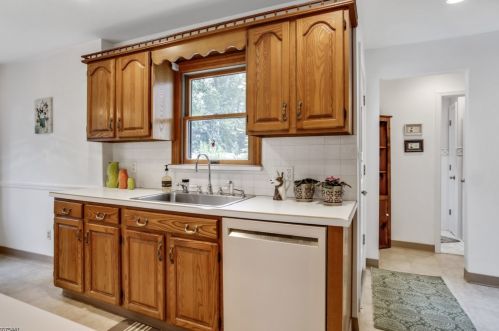 41 Linden Ave, Verona NJ  07044-2540 exterior