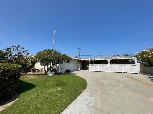 243 Poinsettia Dr, Orange, CA 92868-3443