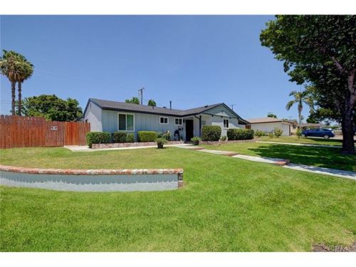 365 Groverdale St, Covina, CA 91722-2821