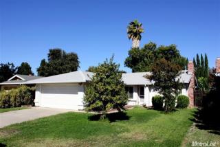 2888 Aquino Dr, Sacramento, CA 95833-1446
