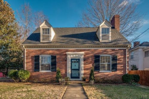 220 Westmoreland St, Lynchburg, VA 24503-2652