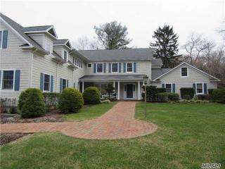 7 Locust Rd, Northport, NY 11768-1819