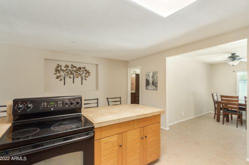 2252 74 Way, Scottsdale AZ  85266-2718 exterior