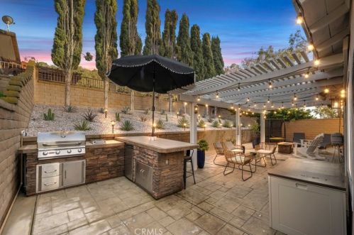 21666 Audubon Way, El Toro CA  92630-5751 exterior