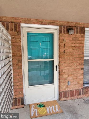 614 Parkside Pl, Washington, DC 20019-1874
