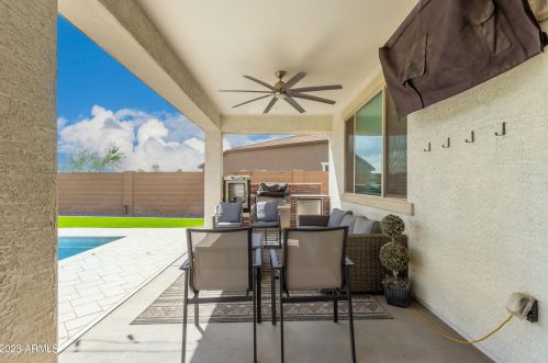 4009 79th Dr, Phoenix AZ  85043-3502 exterior