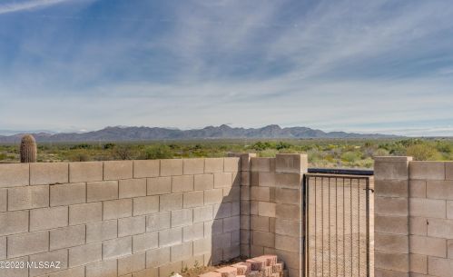 9326 Scarlet Canyon Dr, Tucson, AZ 85743-5138
