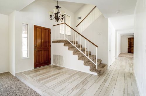 1754 Somerset Ln, Redlands CA  92374-5561 exterior