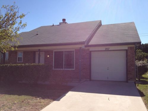 207 Bronc Dr, Copperas Cove TX  76522-1060 exterior