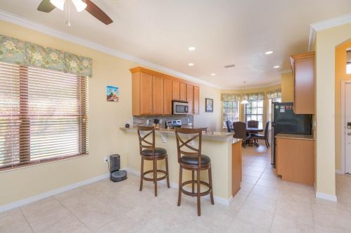 307 Cedar Falls Dr, Ruskin FL  33572-3118 exterior