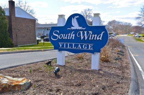 28 Carriage Dr, Milford, CT 06460-7553