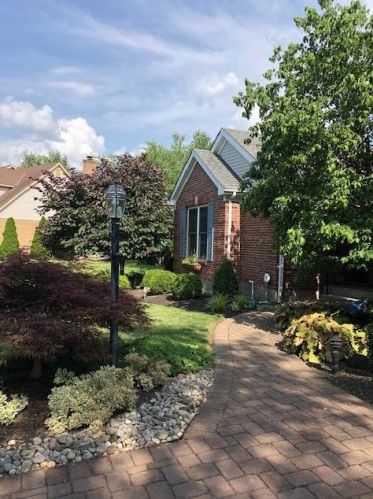 12034 Diamondview Dr, Cincinnati, OH 45241-1726