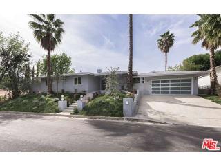 4414 Coronet Dr, Van Nuys, CA 91316-4325
