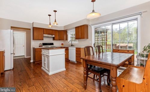 309 Williams Cir, Collegeville PA  19473-2344 exterior