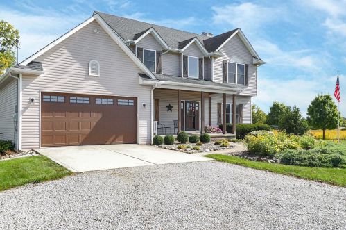 861 Glade Run Rd, West Jefferson, OH 43162-9589