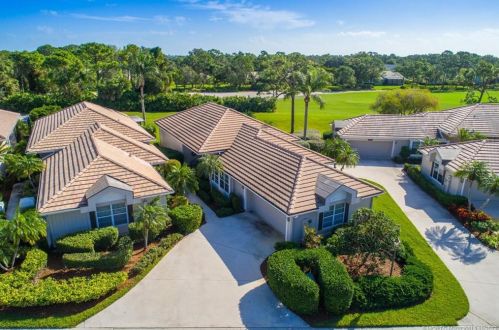 2215 Seagrass Dr, Palm City, FL 34990-4806