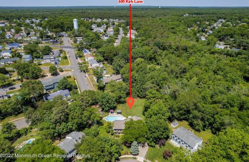 600 Kirk Ln, Bricktown, NJ 08724-1275