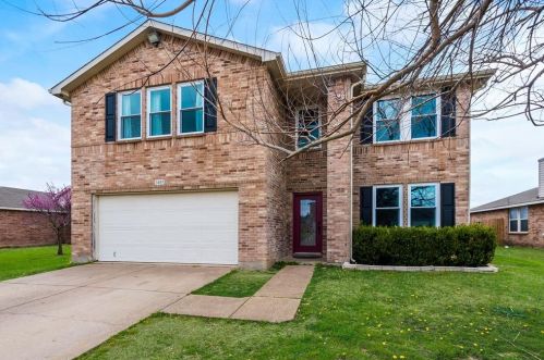 1409 Erin Dr, Burleson, TX 76028-8607