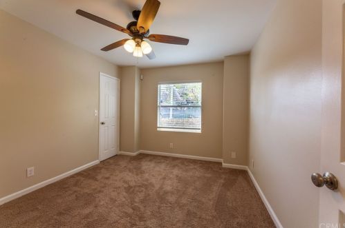 610 Almond Ave, Long Beach CA  90802-1746 exterior