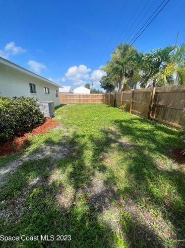 280 Patrick Ave, Merritt Island, FL 32953-6115