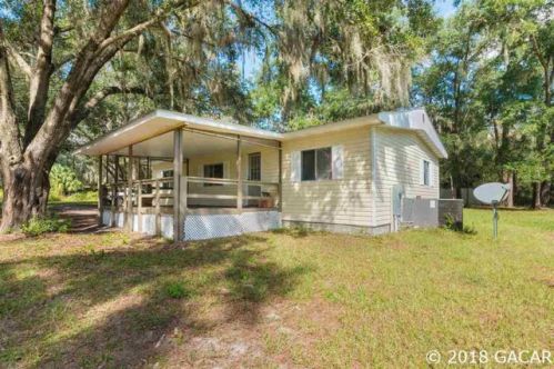 7329 176th St, Cross Creek, FL 32640-7142