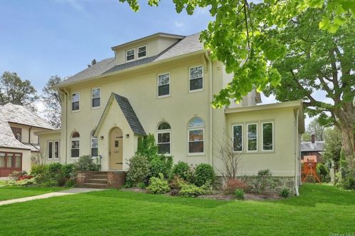 232 Coligni Ave, New Rochelle, NY 10801-2306
