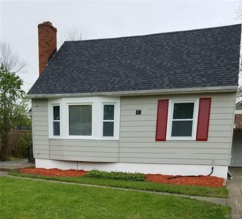 19 Coralwood Ct, Buffalo, NY 14215-1917