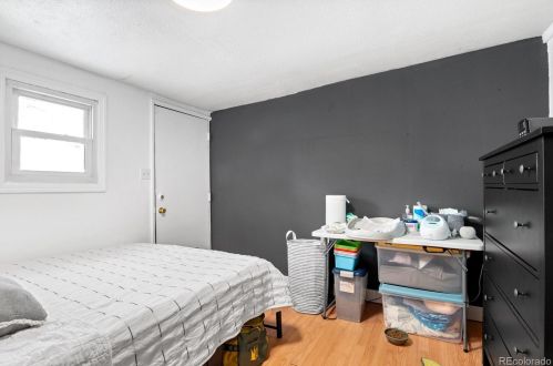 709 Raleigh St, Denver CO 80204-2933 exterior