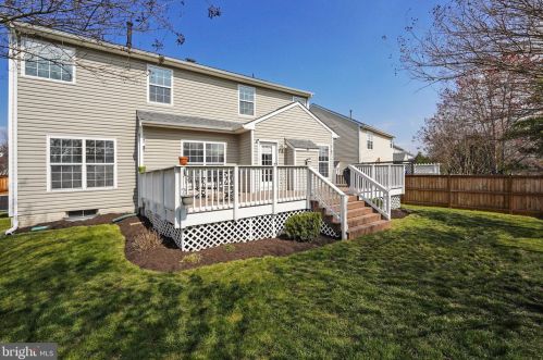 8778 Grantham Ct, Bristow VA  20136-2030 exterior