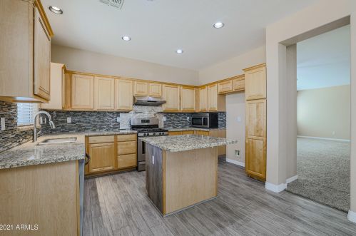 1203 Frances Ln, Gilbert, AZ 85295-8397