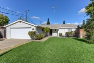 4654 Freeway Cir, Sacramento CA  95841-3523 exterior