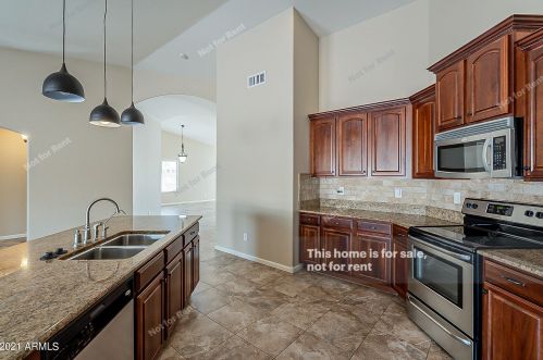 716 Black Diamond Dr, Casa Grande AZ  85122-9831 exterior