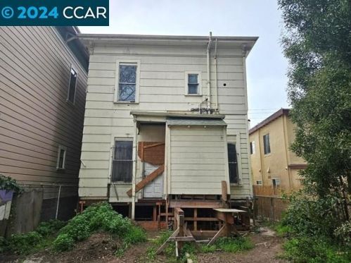 1514 9th St, Oakland CA  94607-1910 exterior