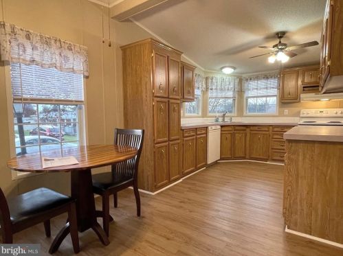 12 Oakplace Ct, Harleysville, PA 19438-2973