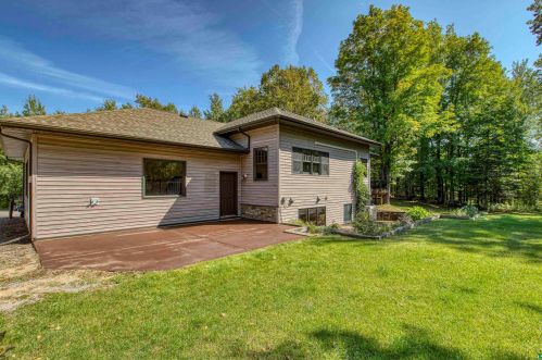 5078 Arrowhead Rd, Duluth MN 55811-1453 exterior