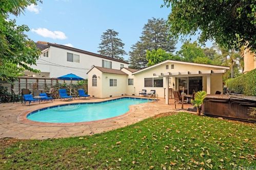 14822 Morrison St, Van Nuys, CA 91403-1631