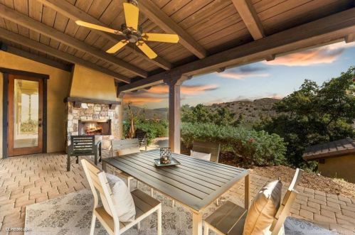 33308 Lilac Rd, Valley Center, CA 92082-3209
