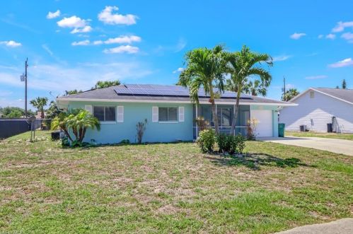 1771 46th St, Naples FL  34116-5831 exterior