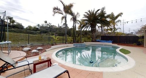 12195 Fidelio Way, San Diego, CA 92131-3819