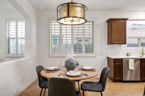 28305 44th Way, Cave Creek AZ  85331-3641 exterior